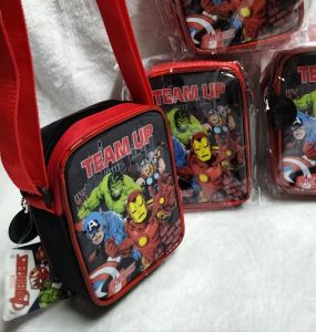 กระเป๋าสะพายไหล่สำหรับเด็ก กระเป๋าสะพายข้าง กระเป๋าเด็ก กระเป๋าสะพาย สินค้าลายลิขสิทธิ์แท้ พร้อมส่งจากไทย