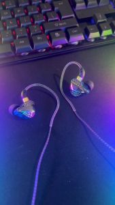 【ASTON】Headset Gaming Wired In Ear 3.5 mm Bass Noise Cancelling dengan Mic Sport Earphone