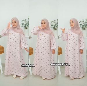 Gamis Anak Perempuan Silk Maxmara Premium Motif Mewah dengan Detail Ruffle dan Hijab Senada.