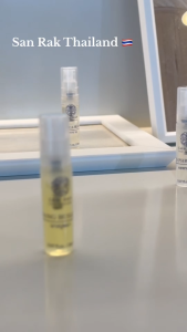 โปรโมชั่นพิเศษ San Rak Perfume ขนาด 2 ml. ใช้หัวน้ำหอมนำเข้า ( น้ำหอมแสนรัก ) ติดทน ติดนาน หอมไม่ซ้ำใครทุกกลิ่น