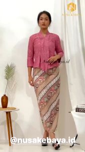 Nusa Kebaya Setelan Kebaya Kartini Brokat Rok Span Batik kebaya Floy Brokat Kebaya Kondangan