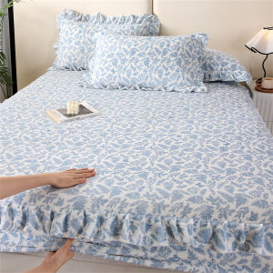 Fleece Fitted Sheet Non‑Shed Short‑Pile Plush Bed Sheet with Ruffle Fringe Soft Cozy Warm Floral Printed Flannel Bed Cover