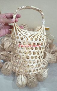 ชะลอม หูหิ้ว สีแดง(เหมาะสำหรับใช้ในงานตรุษจีน)มีสองสีให้เลือก