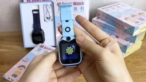 Đồng Hồ Thông Minh D33 Lắp SIM 4G Gọi Video Gọi Thường Nhắn Tin 2 Chiều Định Vị Chống Lạc Hỗ Trợ Tiếng Việt