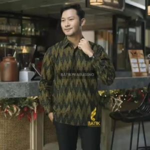 Prabuseno GANJAR Original 100% Kemeja Batik Pria Prabuseno Atasan Lengan Panjang Slimfit Bahan Katun Printing Premium Halus Adem Nyaman Lapis Furring Premium Baju Batik Dewasa Modern Mewah Seragam Kerja Kantor