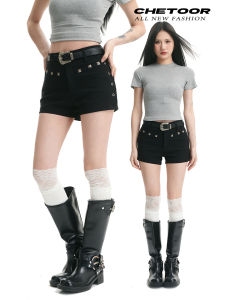 Quần Short Co Giãn Cạp Cao Phong Cách Đường Phố Mùa Hè 2025 Cho Nữ Quần Ống Đứng Đinh Tán Đen Ngọt Ngào Mát Mẻ