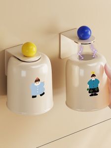 Magnetic Toothbrush Cup Hanging on the Wall Home Use Drainage Sink Brushing Teeth Cup Couple Toothbrush Holder Plastic Material