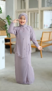 KyraStore.id – Kintani Series | Gamis Anak Prempuan Syar’i 4-12 Tahun set Pashmina Instan Bahan Babydoll Armany Mix Payet