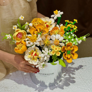 Everlasting Orchid Rose Flower Bouquet Building Blocks Toy for Girls Compatible with Lego Plastic Assembly Model Kit