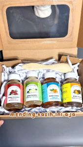 HAMPERS LEBARAN ISI 4 JENIS MADU MURNI
