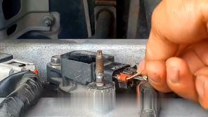 Giắc Cắm 4 Pin Bộ Phận Đánh Lửa Mobin DENSO Cho Xe Toyota Lexus/Vios/Hilux/Altis/Camry/Corolla/Innova/Yaris/Fortuner