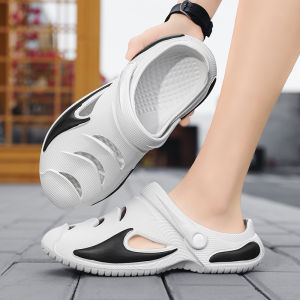 Trendy Mens Summer Slippers Anti-Slip Waterproof Two-Purpose Sandals Driving Sport Popular Beach Hole-Hole Flip Flops