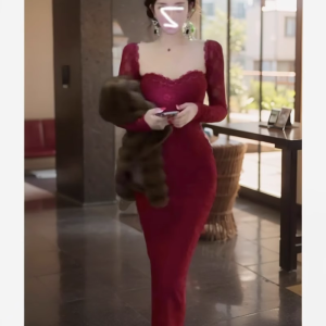 plus Size Lace Pure Desire Dress French Style Long Sleeve Square Collar Slim Fit Bodycon Skirt High Waist Polyester Spring Autumn