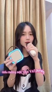 ( SALE ) Loa Bluetooth Karaoke Mini K12 Âm Siêu Hay Kèm 2 Micro Mini Chất Âm Hoàn Hảo Mic Hút Âm Nâng Tone Chỉnh Vang