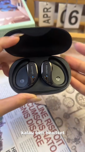 Lenovo XT60 Bluetooth 5.3 Earphones True Wireless Headphones with Mic Button Control Noise Reduction Earhooks Waterproof Headset