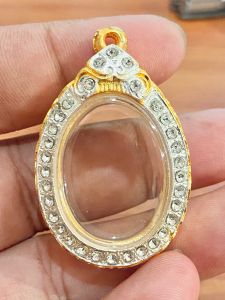 กรอบพระ เหรียญไข่ขนาด 2.5*3.5cm ทองเพชรไมครอน ชุบน้ำทอง 5K 🔥เกรดดีที่สุดในตลาด ‼️ราคาส่ง‼️