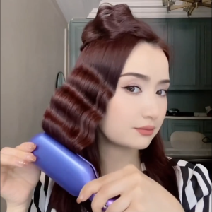 Professional Hair Waver Iron Ceramic Eggroll Hair Curler Triple Barrel Hair Curling Wand Curly Wave Curling Roller Styling Tools