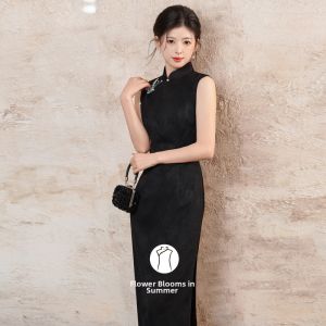 Sleeveless Black New-style Qipao Dress
