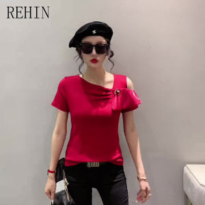 REHIN เสื้อฤดูร้อนของผู้หญิงเทรนด์ใหม่เสื้อยืดแขนสั้นเปิดไหล่ผ้าระบายขอบเสื้อเบลาส์ M-3XL ที่สง่างามอเนกประสงค์