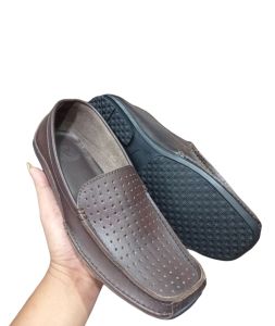 SEPATU  KULIT dewasa