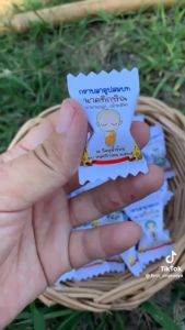 กระดาษพับเหรียญบวช 105 ชิ้น ชื่อนาคสีขาว, พร้อมโฟมชิ้น+กาว (ติดกาวเอง-กาวในตัว)