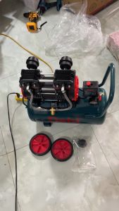 MÁY NÉN KHÍ KHÔNG DẦU DSHI 2.0HP / 1500W - HÀNG CHÍNH HÃNG
