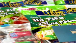 Hủ tiếu nam vang nhịp sống