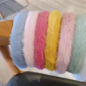 Bando Busa Bulu Wanita Korea: Gaya Viral & Aksesoris Wajah Lucu