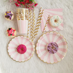 INS Internet Celebrity Childrens Birthday Party Pink Paper Pallet Paper Cup Disposable Tableware Cake Dishes Picnic Plate
