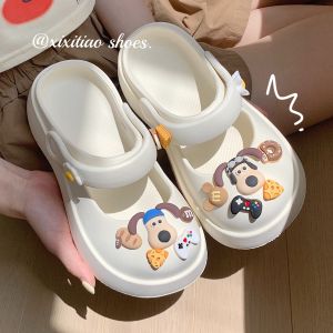 น่ารักIns Big Dogครึ่งลากรองเท้าสําหรับสตรีฤดูร้อนEVAฐานหนาลื่นรองเท้าแตะหลุมหนึ่งเหยียบปิด