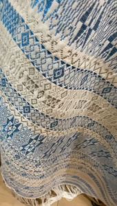 Beli disini tumtuman full kristal kain songket tenun adem lembut pewarna alam