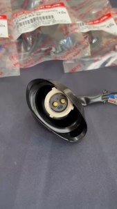 ขั้วไฟหน้าเทน่า พร้อมยางครอบ ชุด เทน่า รุ่น อาร์เอส ซูปเปอร์ TENA RS SUPER