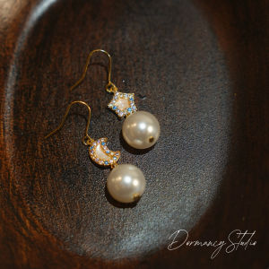 Elegant Rose Story Pearl Moon Star Earrings Versatile Gentle Atmosphere Drop into the Milky Way Fashionable Retro Court Style