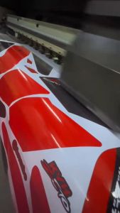 (COD) Terbaru Decal Stiker Honda Beat Karbu Full Body Sticker Skotlet Variasi Beat 2008 2009 2010 2011 2012 Fullbody Desain Gradasi Warna Polos Grafis Racing Minimalis Kanji Hayabusa Katana Jepang Speedhunters Mugen Power MD.MDMS.15 Free Stiker Sponsor