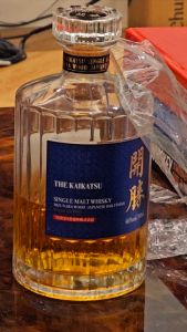 Kaikatsu Single Malt Japanese Whisky - Mizunara Wood Finish