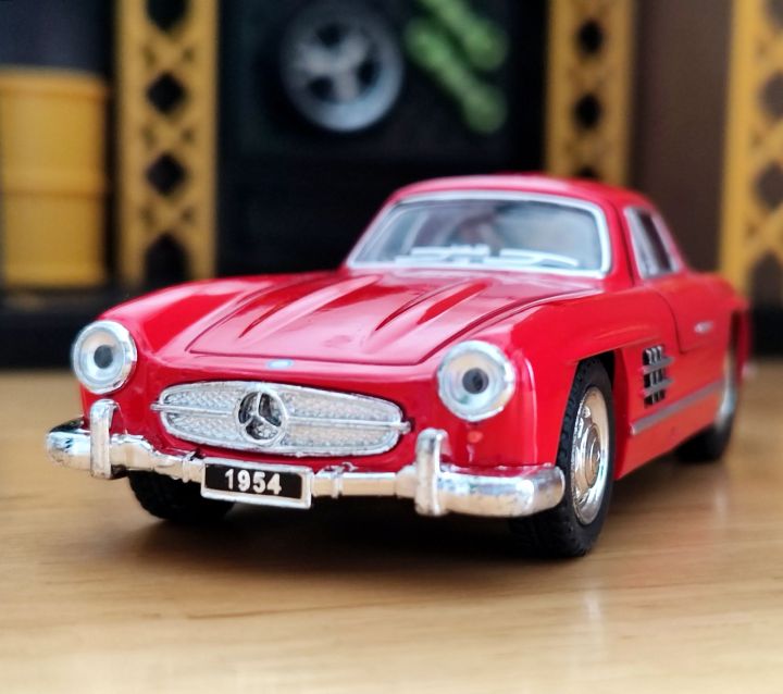Miniature Wiking 1/87 Allemagne HO : Mercedes-Benz 300 SL Coupé, Vintage Plastique