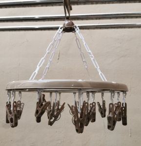 19 clips Round Plastic Hanger Drying Rack Rotatable Underwear Drying socks#727 Uniglobal