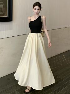 GUZILIAN | French Elegant Design Asymmetrical Shoulder Color Block Wrap Dress High Waist Slimming Maxi Skirt Single Shoulder Gown