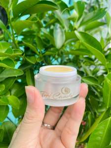Kem face chuyên trị mụn và vết thâm