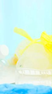 Penguin Container 300 ml. กระปุก กล่องใส่ของอเนกประสงค์ ดีไซน์ เพนกวิน Qualy (ควอลี่)