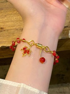 Red Maple Leaf Agate Bracelet Womens Delicate Friend Bracelet Luxury Small Audience New Model Hand Jewelry String Bracelet