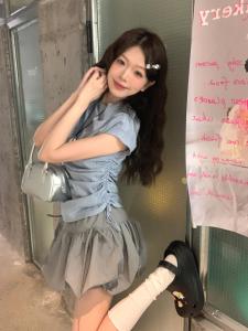 Sweet Cool College Style Womens Set Summer Design Sense Blouse Flower Bud Skirt Small Size Matching Whole Set Fashionable