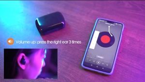 Tai nghe bluetooth M10 Pin Trâu 3500mAh âm thanh trung thực đèn Led đẹp mắt hộp sạc có màn hình