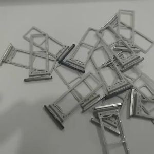 Khay Sim Samsung Galaxy Z Fold 6 Linh Kiện Thay Thế Ảnh Chụp Thật