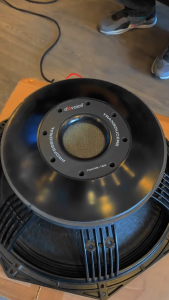 SPEAKER KOMPONEN DBVOICE TRANS 185 / TRANS185 18INCH ORIGINAL