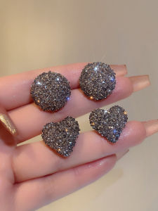 Ultra-Shiny Diamond Heart Shaped Earrings Womens Fashionable Versatile Luxury Sensation Elegant Stylish Jewelry Accessories