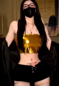 แทททูรอยสัก ผญ แทททูหน้าท้อง หน้าอก เอว เซ็กซี่ หัวใจ ดอกไม้ ผีเสื้อ เย้ายวน ลายสักติดทน15วัน สติกทูรอยสัก สนุกวันวาเลนไทน์