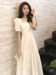 Gentle French Style Retro Hepburn Style Dress Slim Looking High Temperament Waist-Controlled Square Collar Puff Sleeve Dress Female Summer