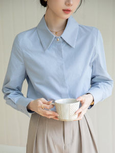เสื้อเชิ้ตสีน้ำเงินสำหรับผู้หญิง ฤดูใบไม้ร่วง 2024 เสื้อเชิ้ตทำงาน OL ระดับไฮเอนด์ ทรงหลวม แขนยาว ปกติ สีสันสดใส