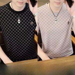 High-End Ice Silk Mens Short Sleeve T-Shirt Summer Casual Lightweight Cool Feeling Trendy Style round Neck Regular Length